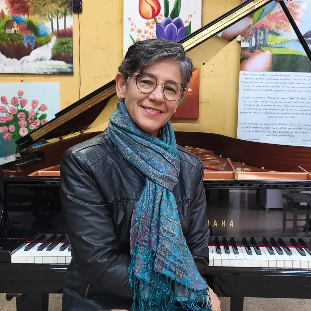 Veridiana Molina · filha do fundador · responsável pela gestão e curadoria contemporânea da A Casa do Piano